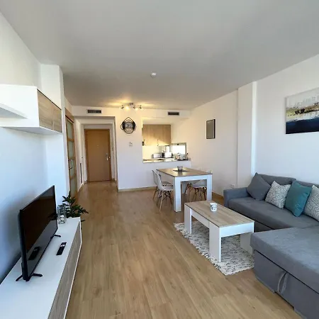 2-bedroom Brand New Steps From The Apartment Llanca